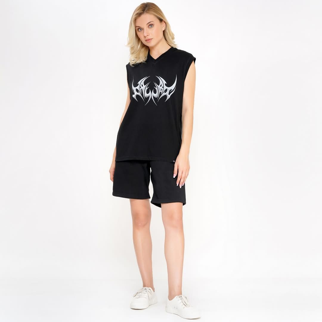 Sin Sleeveless // sleeveless top.