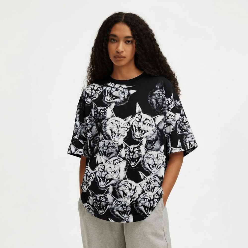 Black Cat Graphic T-Shirt